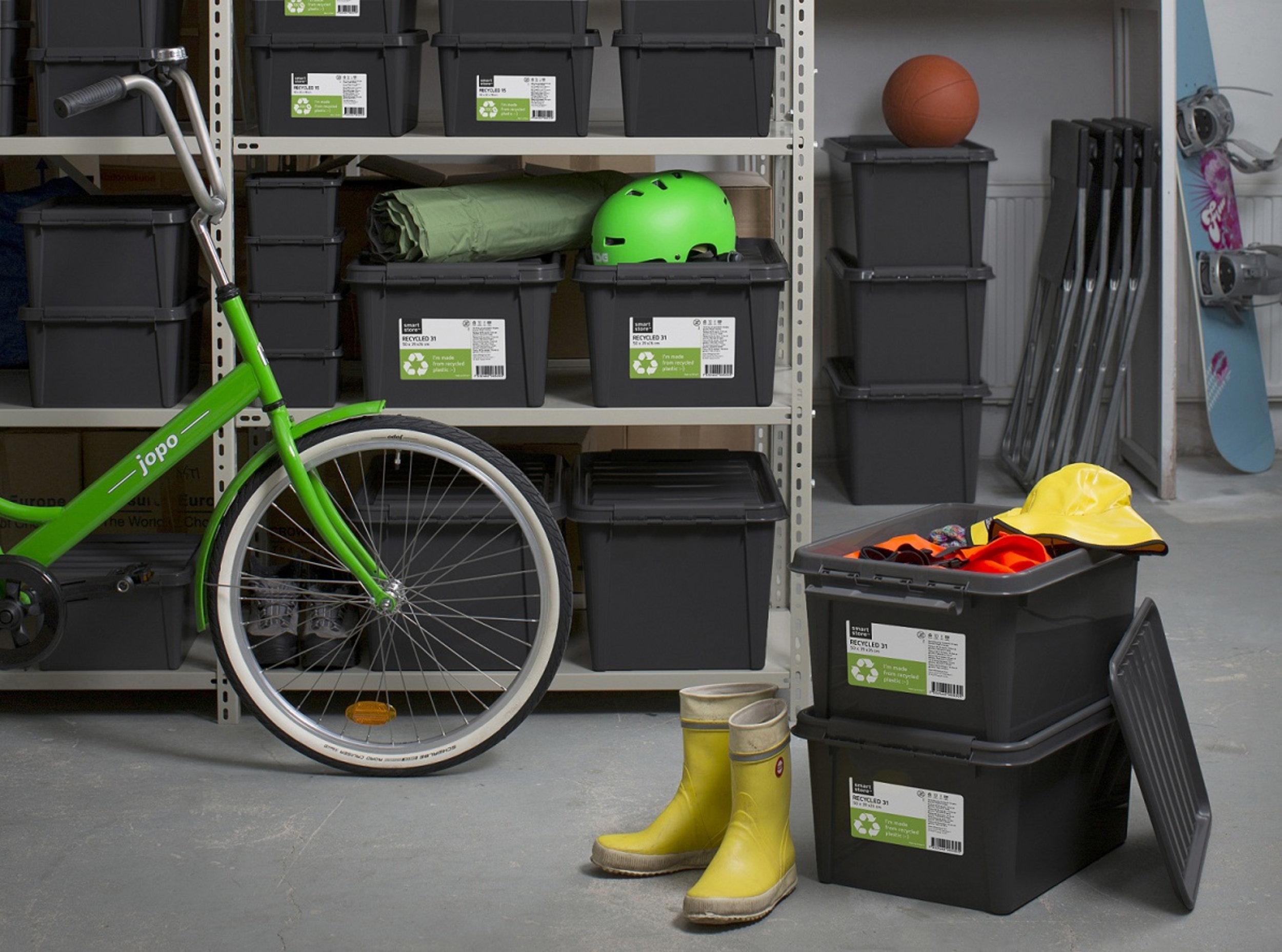 Storage in recycled material