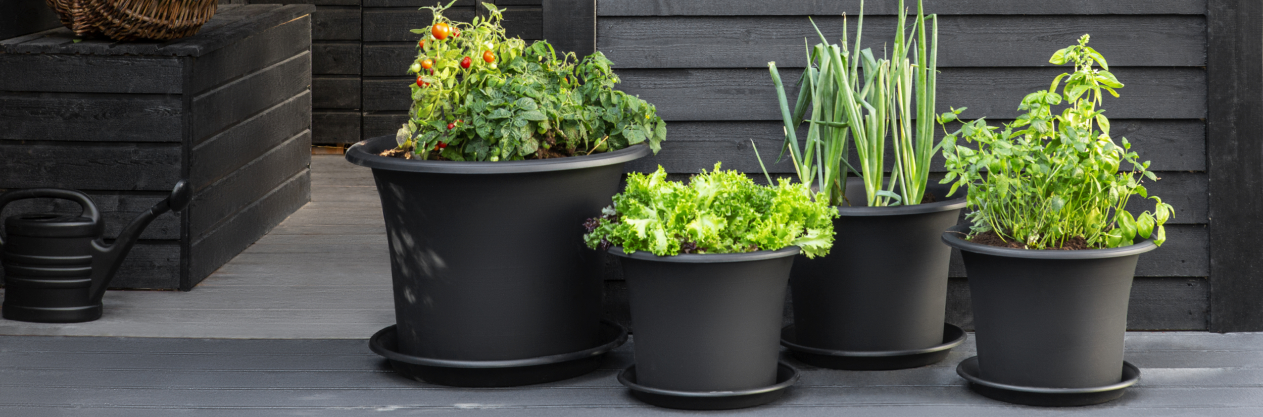 Pots in recycled material